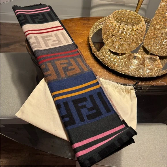 Fendi Multicolor Scarf - Picture 4 of 13